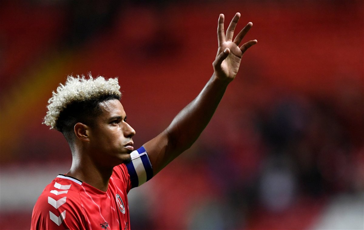 Burnley: One less club in race to sign Lyle Taylor - Burnley